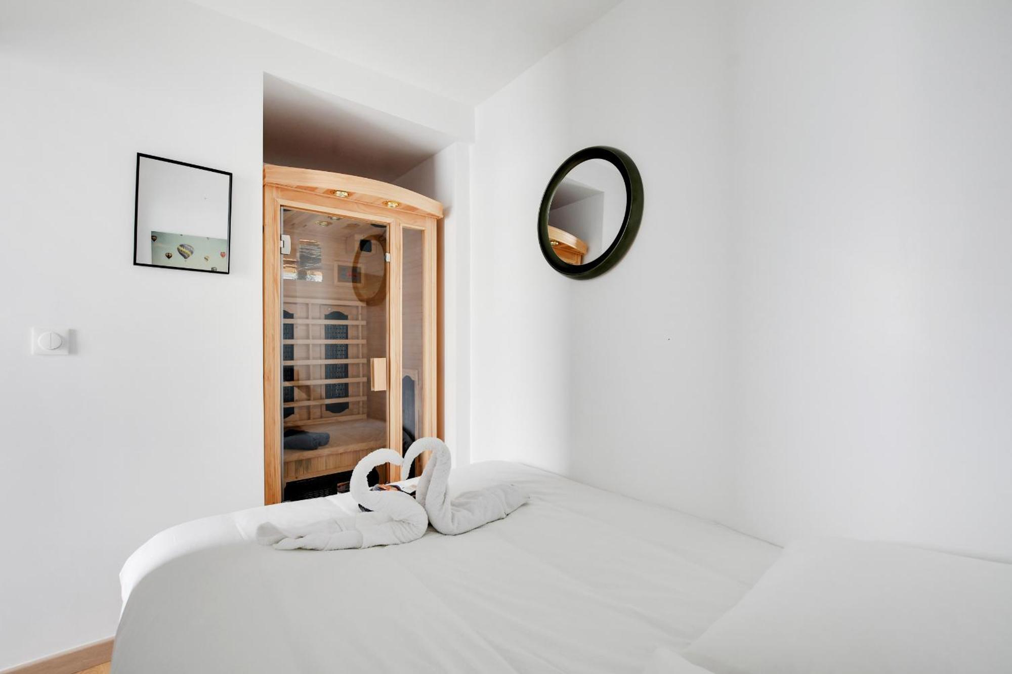 Charming 1 Bedroom With Sauna - Romainville 2